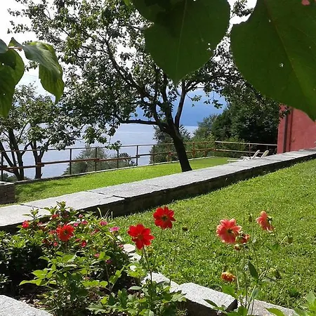 Casa de Férias Casa Azalea San Siro (Lombardy)