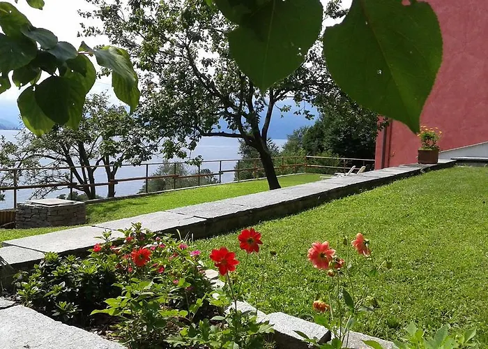 Casa de Férias Casa Azalea San Siro (Lombardy)