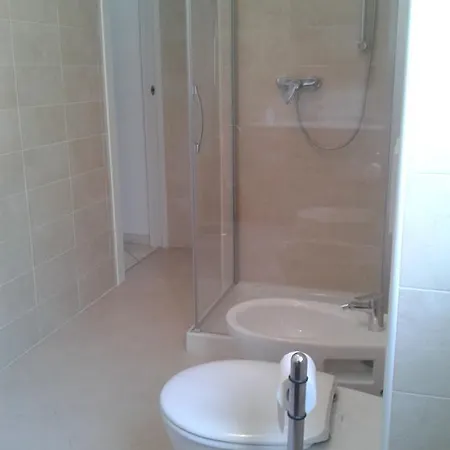 Casa Azalea Сан-Сиро